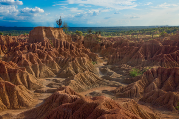 El desierto de la tatacoa panoramica - En el desierto de la tatacoa existe el OvniPuerto un lugar destinado el misterio ufologico mas grande de todos los tiempos.