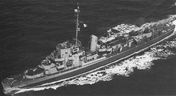 El navio USS Eldridge (DE-173) - Envuelto en el experimento Filadelfia.