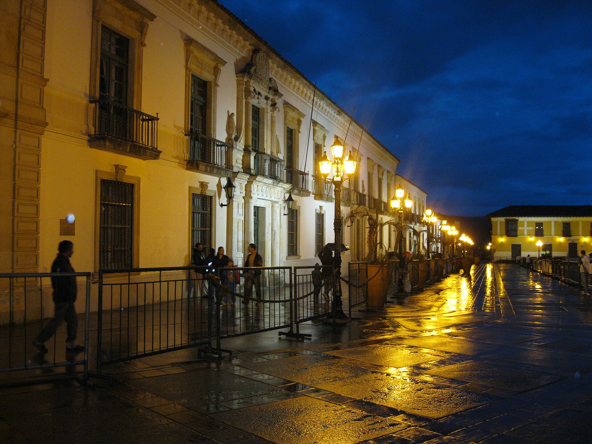 Plaza de Bolívar de Tunja, Boyacá, Colombia, ciudad mencionada en el memorando de la CIA de 1955